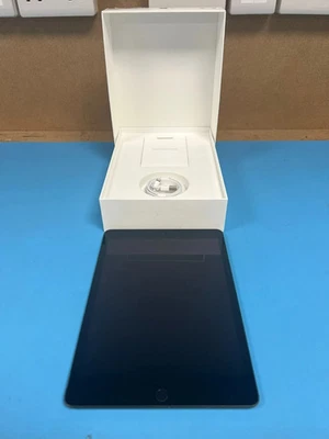 Apple iPad 7th Gen. 32GB, Wi-Fi + 4g , 10.2 " (2019)  - Excellent Refurbished - Image 1 of 3