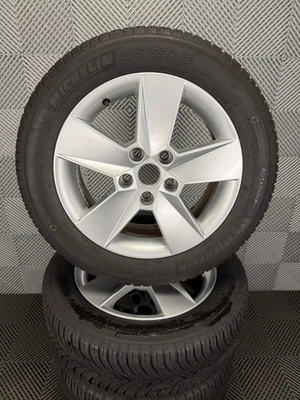 Skoda Octavia III 5E Allwetterreifen 205 55 R16 94V 5E0601025H - Bild 1 von 4