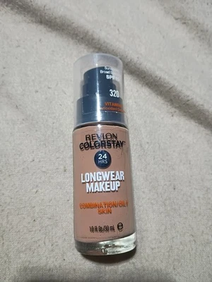REVLON Colorstay Foundation Makeup Combination/Oily 320 TRUE BEIGE SPF6 uns - Image 1 of 2