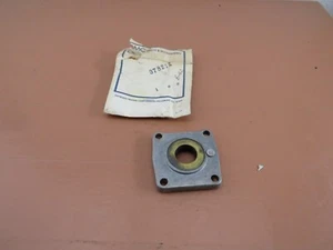 OMC Evinrude Johnson Outboard OEM NEW Bearing Head 307097 - Picture 1 of 4
