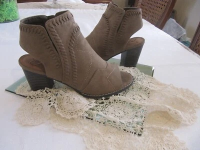 MADELiNE Bota/Botín Zapato/Sandalia Talla 9 Med. Puntera y espalda abiertas marrón Starstruck Foto 1 de 4