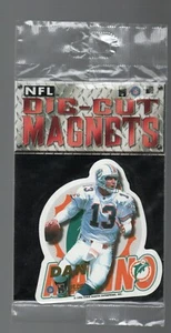 DAN MARINO 1996 CHRIS MARTIN ENTERPRISES NFL DIE-CUT MAGNET UNOPENED LICENSED - Picture 1 of 2