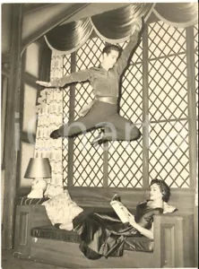 1954 LONDON Harold LANG Carol BRUCE at the dress rehearsal of "Pal Joey" *Photo - Picture 1 of 1