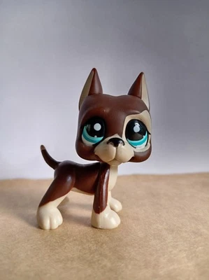 Authentic Hasbro Littlest Pet Shop LPS Great Dane Dog #817 Round Blue Eyes - Image 1 of 3