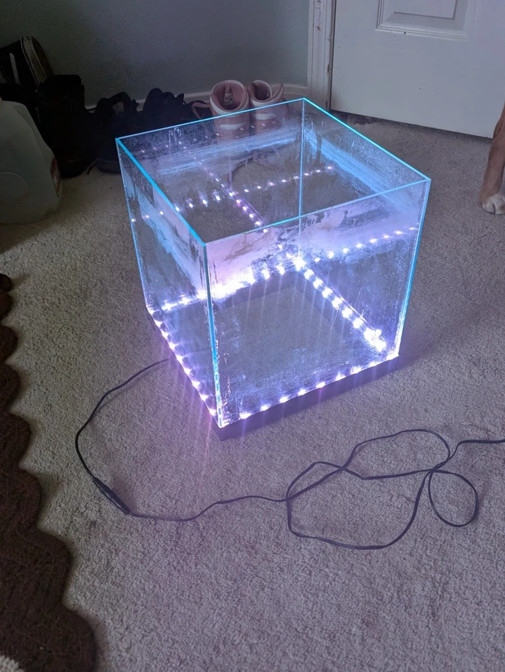 LED Pecera Acuario con Control Remoto LED Luz Pecera 8 Galones Foto 1 de 4