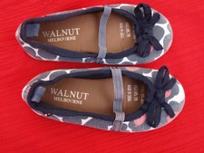 WALNUT  MELBOURNE GORGEOUS GIRLS SHOES. SZ : 25. FREE POSTAGE!!
