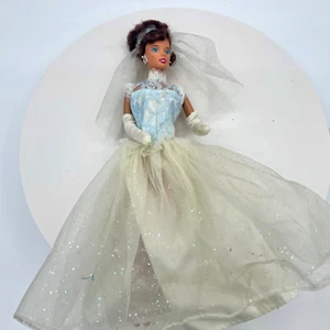 Muñeca Kelsey 1996 vintage Kid Kore My Wedding Day pelo castaño ojos azules - Imagen 1 de 6