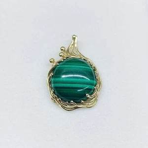 10ct 14k Yellow Gold Natural Malachite Green Gemstone Cabochon Cut Pendant Charm - Picture 1 of 5