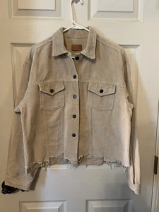 Chaqueta corta POL Cordouroy borde crudo para mujer talla M tostada - Imagen 1 de 9