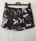 TED BAKER SZ 8 (1) STUNNING MACHELE BLACK FLORAL SHORTS  IMMACULATE