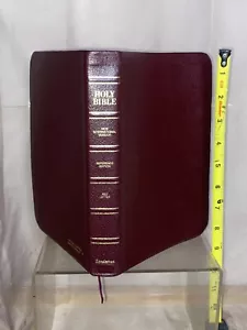 NIV Devotional Bible Red Letter Burgundy Bonded Leather Zondervan - Bild 1 von 5