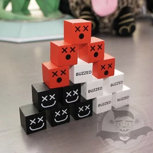 Torre Zumbida | 5 cubos de bloques de apilamiento de cada color | piezas oficiales del juego - Imagen 1 de 6