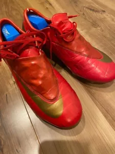 Nike Mercurial Vapor IV FG Rosso Cristiano Ronaldo Calcio/Calccers Uomo US9.0 - Foto 1 di 3