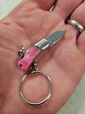 PINK World's Smallest Working Pocket Knife Tiny Miniature REAL Blade Keychain - Image 1 of 4