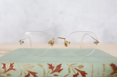 Vintage Bausch and Lomb 1/10 12K Gold Filled Eyeglasses New Old Stock demo lens - Image 1 of 4
