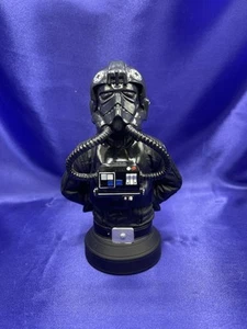Star Wars Tie Fighter Pilot 2009 mini busto gigante suave 305 de 4200 - Imagen 1 de 10