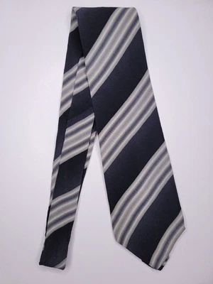 Corbata formal para hombre Claiborne 56"Lx3,75"W negra/gris Foto 1 de 4