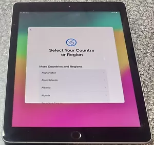 Apple iPad 6th Gen 128GB WiFi & Cellular Tablet (A1954) Fully Working (FreePost) - Picture 1 of 7