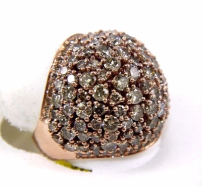 Anillo con cúpula ancha con racimo de diamantes marrones redondos naturales de oro rosa de 14 k de 6,00 quilates Foto 1 de 4