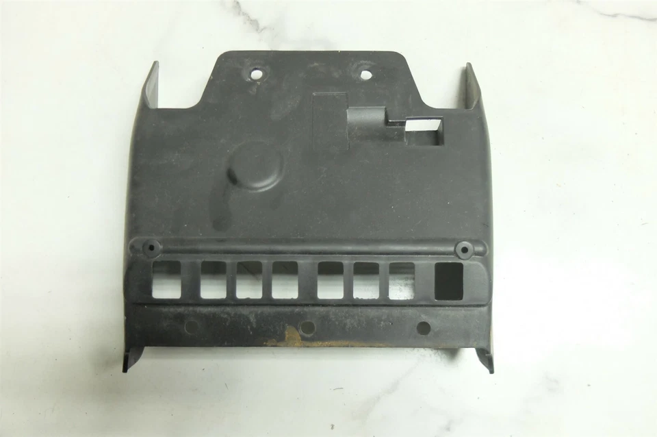 04 Aprilia RSV 1000 R RSV1000 后背内挡泥板盖盘 — 第 1/4 张图片