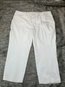 Weiße Damenhose von Christopher & Banks Größe Petite 22 W defekt  - Bild 1 von 12