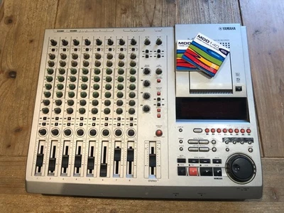 Yamaha MD8 8-track Multitrack Mini Disc MD Recorder Silver (plus 2 discs) - Image 1 of 2