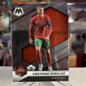 CRISTIANO RONALDO 2021-22 Mosaic Road to Qatar World Cup Portugal ⭐️ NM-MINT - Picture 1 of 3