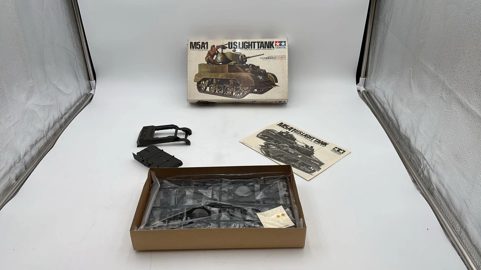  TAMMM197 Tamiya M5A1 1/35 - Immagine 1 di 2