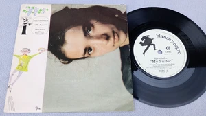 BERTHOLER MY SUITOR 1984 UK Blanco y Negro 7" VINYL SINGLE PIC SLV Drita Kotaji - Bild 1 von 2