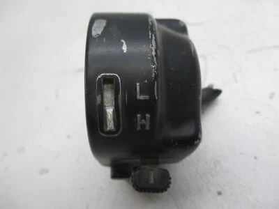 Kawasaki 175 F7 F 1974 7 C caja derecha control de bocina de giro superior Foto 1 de 4