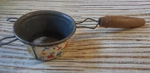 Very Old Used Metal Floral print Tea strainer - Picture 1 of 3