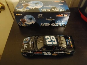 2002 Kevin Harvick #29 "ET" Action 1:24 Die Cast-NASCAR-Chevy GM Goodwrench L/E - Picture 1 of 12