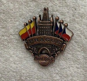 Hard Rock Prager Schloss und Flaggen - Bild 1 von 1