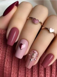 24pcs Heart Design Press On Nails Kit ++ gel tabs & file + Bonus Nail glue - Picture 1 of 2