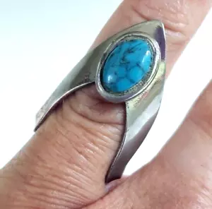 Anello modernista vintage firmato bambini co copyright finto turchese tono argento taglia 4 - Foto 1 di 8