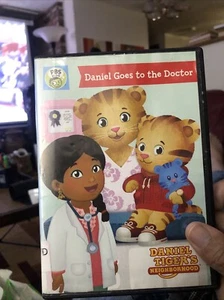 Daniel Tigers Neighborhood Daniel Goes To The Doctor - Foto 1 di 3