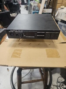Roland GI-10 Guitar Midi Interface - 100% Untested- Spares/Repair. (Ref 1) - Picture 1 of 13