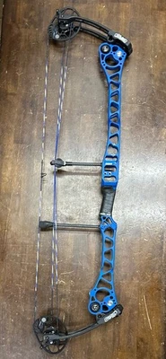 !EXCELENTE ESTADO! Arco compuesto Mathews TRX 8 Target diestro 60# azul tiro con arco interior Foto 1 de 4