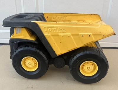 Игрушечный большой землеройный самосвал Tonka C-239A сталь/пластик - Изображение 1 из 4