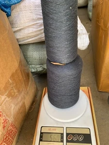 Cono de hilo mezcla seda y cachemir - Imagen 1 de 6