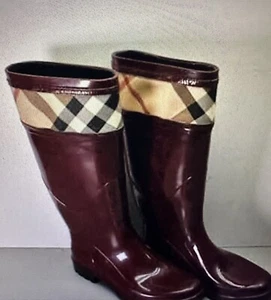 Burberry Woman’s Burgundy Crosshill House Check Rain Boots - Size 36 - Picture 1 of 10