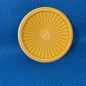 Vintage Tupperware Starburst Deckel Ersatz gelb 812 5" Deckel - Bild 1 von 3