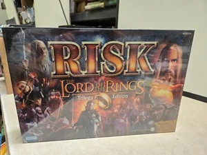NEW Risk Lord Of The Rings Game Trilogy Edition Vintage 2003 *SEALED - Picture 1 of 5