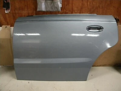 Saturn L300 2002 revestimiento de puerta exterior panel de puerta trasera izquierda PN# 9225526 LH Foto 1 de 4