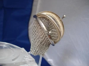 Monedero de malla para mujer. Plata 800 milésimas. 1º S. XX. Alemania. Bolitas - Imagen 1 de 5