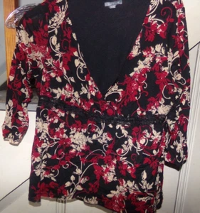 1 Apt 9 1x Mujer Mangas 3/4 Rojo, Blanco y Negro Diseño Cuello en V Top - Imagen 1 de 3