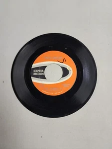 The Shirelles - Foolish Little Girl - Scepter (45RPM 7")(AA105)  - Bild 1 von 3