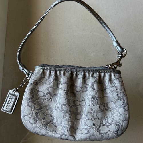 COACH Signature Collection Monogram Jacquard Bracciale Argento Metallizzato