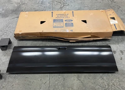 Camión Ford 1992 1996 F150 puerta trasera 1993 1994 1995 F250 F350 Lightning nuevo de fábrica Foto 1 de 4