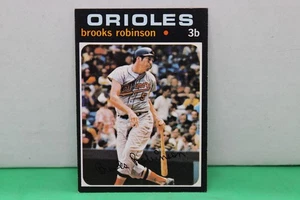 Topps #300 Brooks Robinson Orioles 1971 Salón de la fama - Imagen 1 de 2